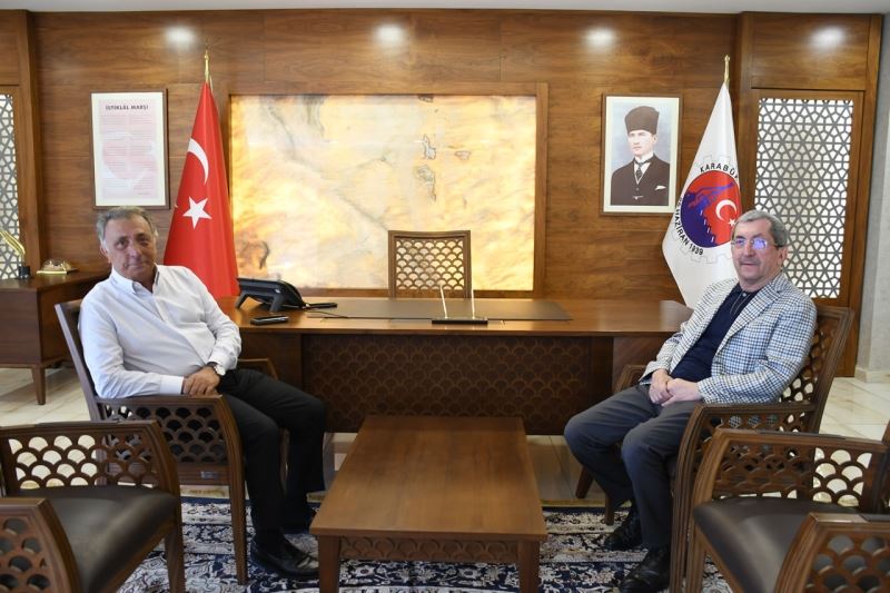 Beşiktaş Spor Kulübü Başkanı Ahmet Nur Çebi, Başkan Vergili