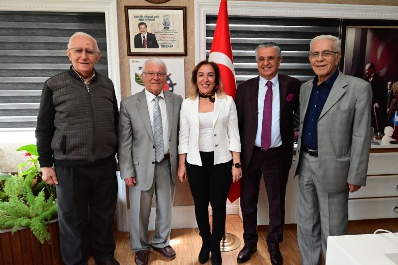 CHP Antalya Milletvekili Aday Adayı Başkaya’dan Başkan Topaloğlu’na ziyaret