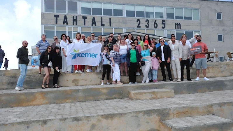 400 acenteciden Kemer çıkarması