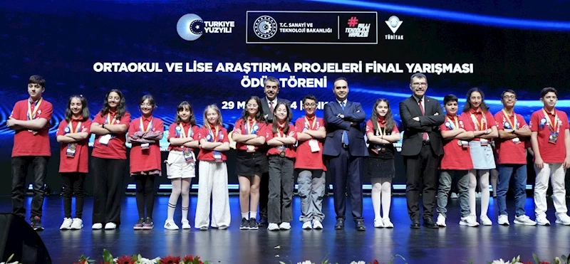 BAKAN TEKİN, TÜBİTAK