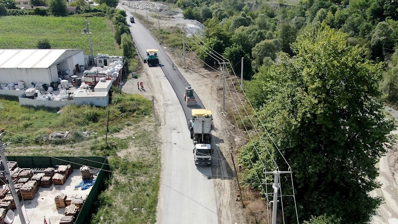 Akçay’a giden yol Büyükşehirle sil baştan