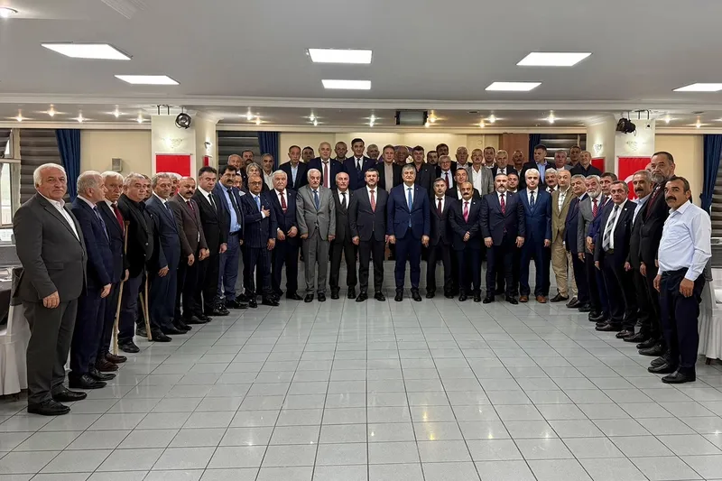 Karabük Belediye Başkanı Çetinkaya Muhtarlar Günü