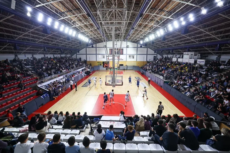 Büyükşehir Basketbol sezona fırtına gibi başladı: 100-63