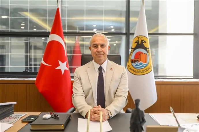 Alanya Belediye Başkanı Özçelik