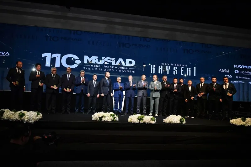 Bakan Yerlikaya ve Başkan Büyükkılıç, MÜSİAD Genel İdare Kurulu Toplantısı’na Katıldı