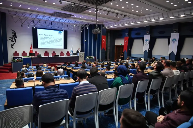 Büyükşehir Belediyesi Personeline Etik Davranış İlkeleri Eğitimi Verdi