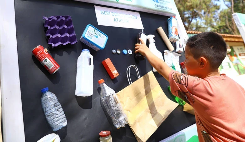 Büyükşehir’den öğrencilere sıfır atık farkındalığı