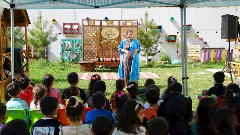 Minikler, Masalların Büyülü Dünyasına Büyükşehir’le Adım Atıyor