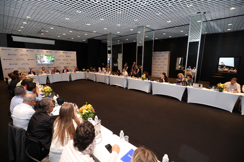 Sur Yapı Antalya’da 25.000 kişi yaşıyor