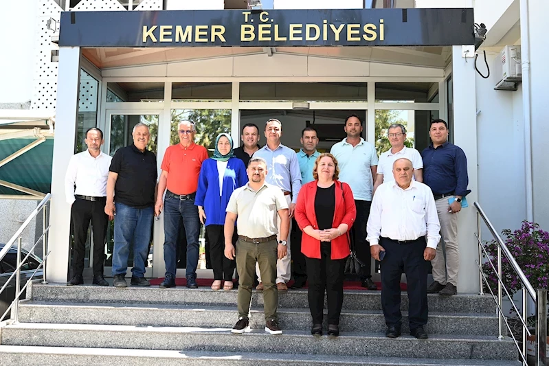 Başkan Topaloğlu muhtarlarla bir araya geldi