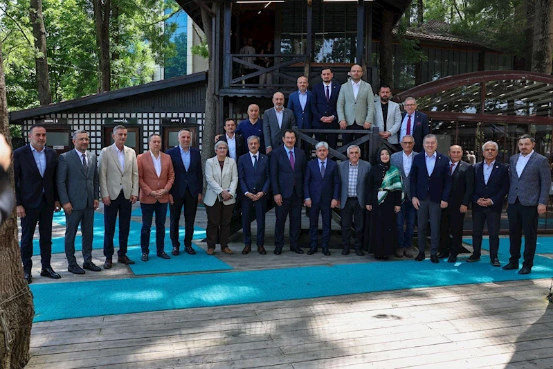 “Sakarya şehrin takımını hak ettiği yerlere taşıyacak güce de kabiliyete de sahiptir”