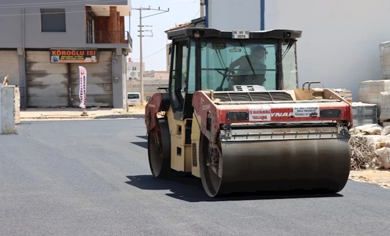 YUKARIGÖKLÜ MAHALLESİ’NDE ASFALT ÇALIŞMALARI %80 ORANINDA TAMAMLANDI