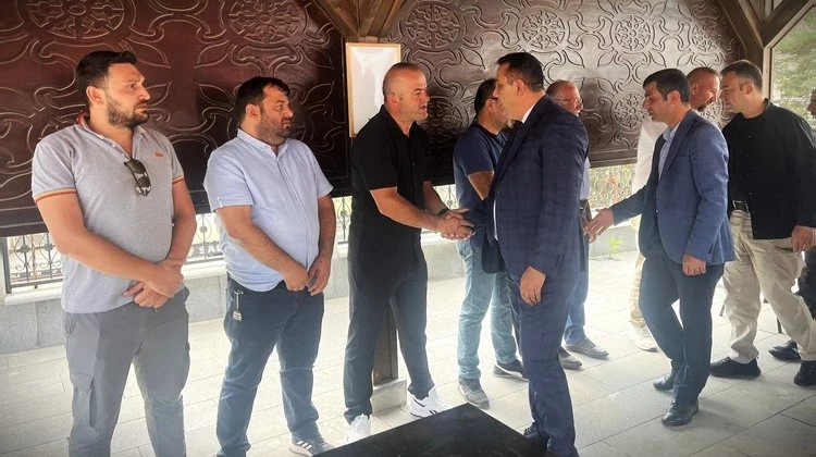 BAŞKANIMIZ, İLİMİZ ÇAMLIKÖY SAKİNLERİNDEN CEMİLE ARSLAN’I EBEDİYETE UĞURLADI